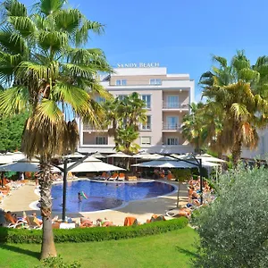 4* Resort Sandy