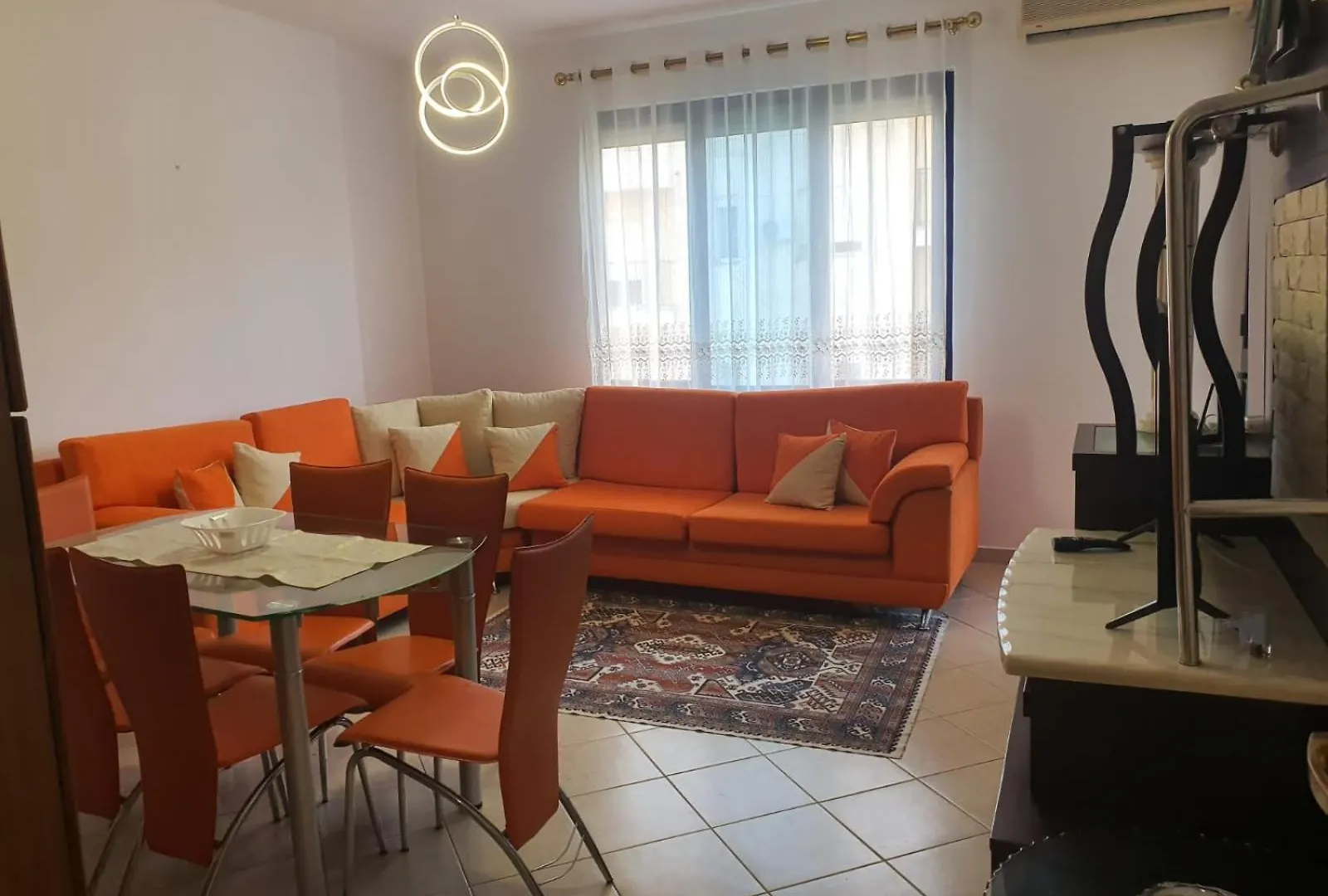 Junaid Apartment location